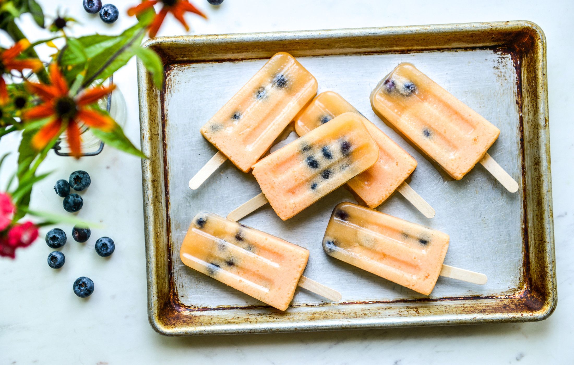 CANTALOUPE GRAPEFRUIT BERRY POPSICLES-1