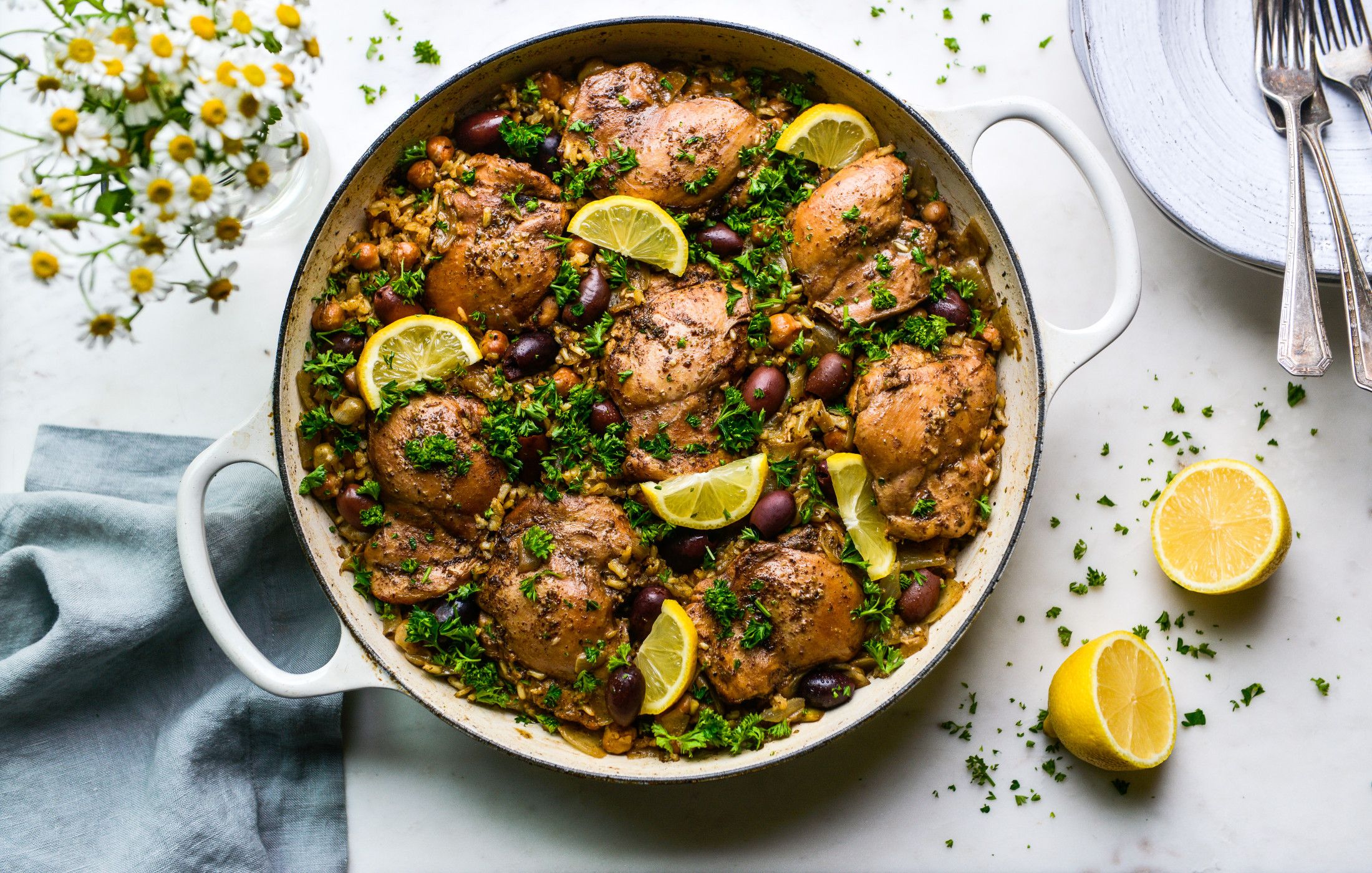 MEDITERRANEAN LEMON CHICKEN AND RICE ONE-POT MEAL-1