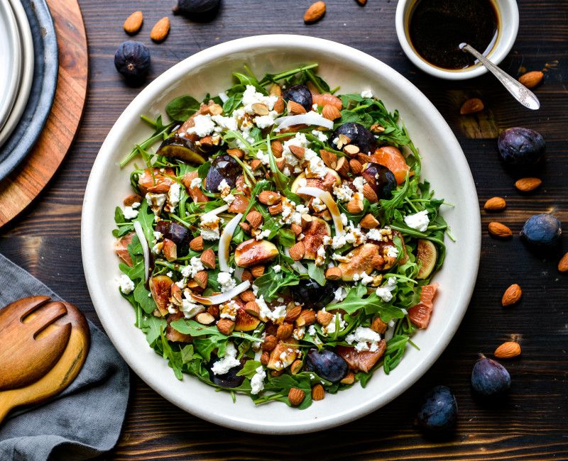FIG-GRAPEFRUIT-GOAT CHEESE-ARUGULA-BALSAMIC SALAD-1