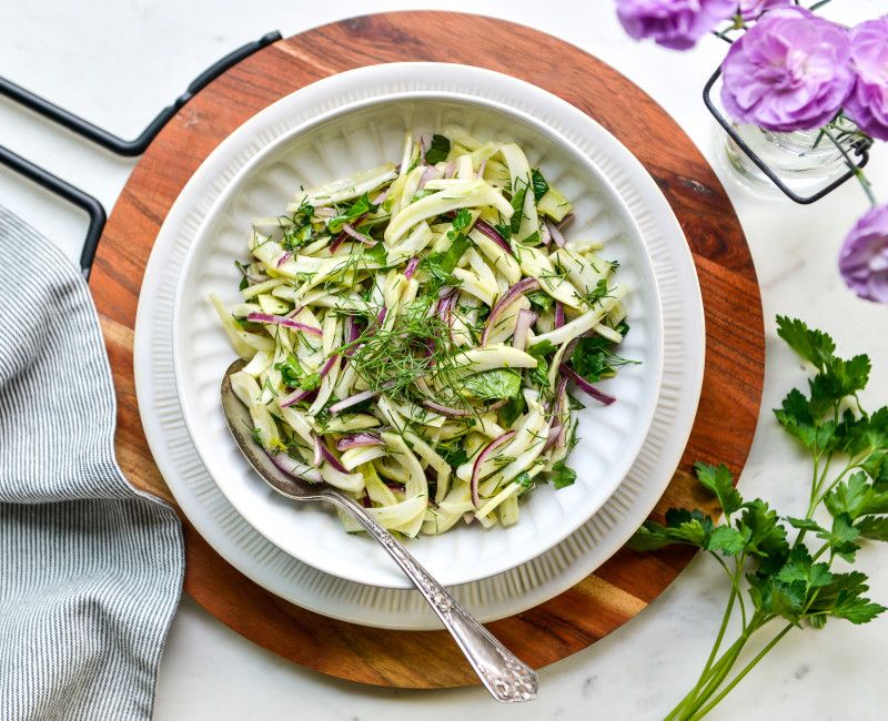 LEMONY FENNEL AND RED ONION SLAW-1